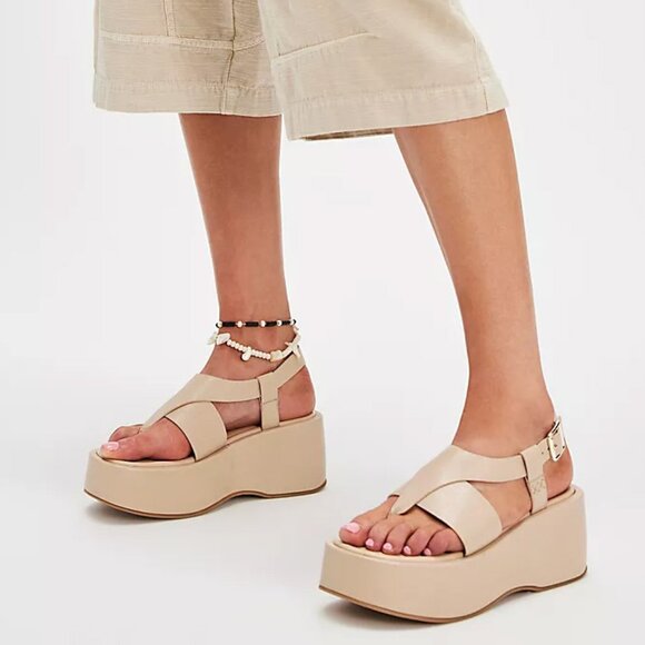 Free People Shoes - 🎉LAST CHANCE🎉 FREE PEOPLE Holt Flatform Sandals / Silt